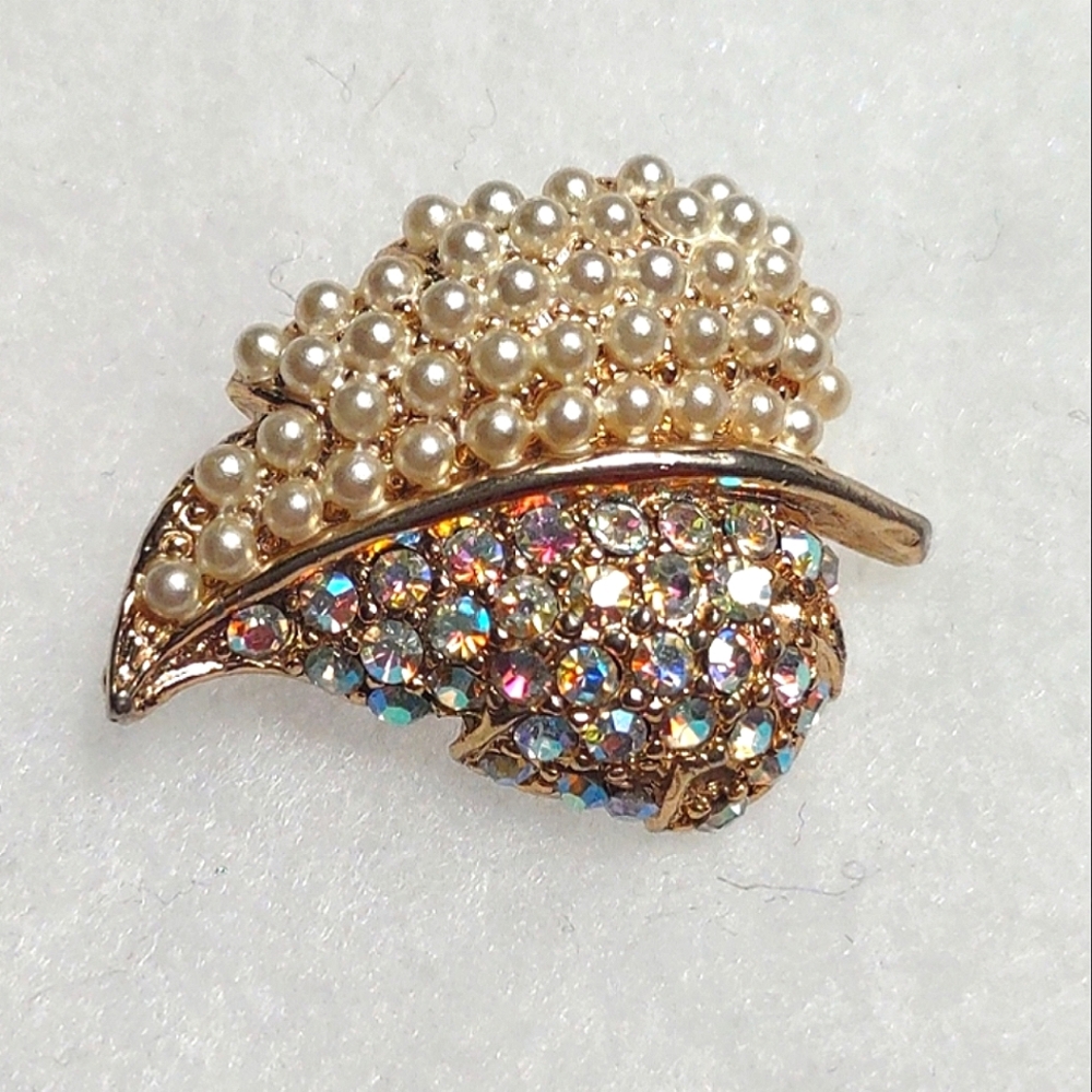 Pearl & AB Crystals Vintage Leaf Brooch